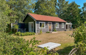 2 Bedroom Beautiful Home In Löderup, Löderup